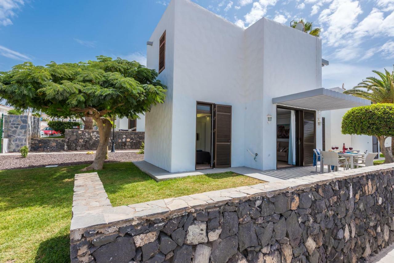 263 PRECIOUS BUNGALOW WITH TERRACE, FREE WiFi Playa de las Américas Exterior foto